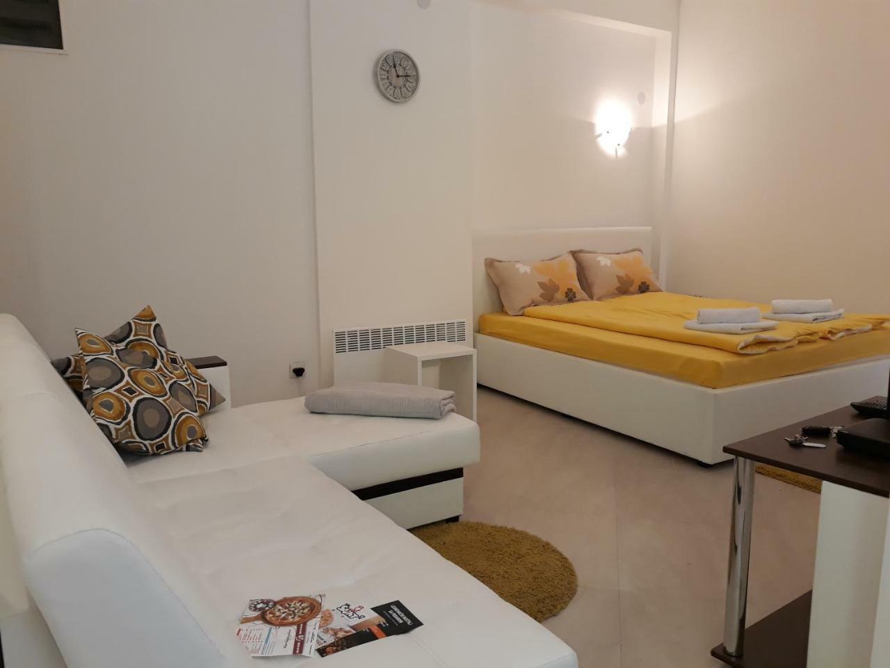 Appartamento White Pearl Belgrado Esterno foto